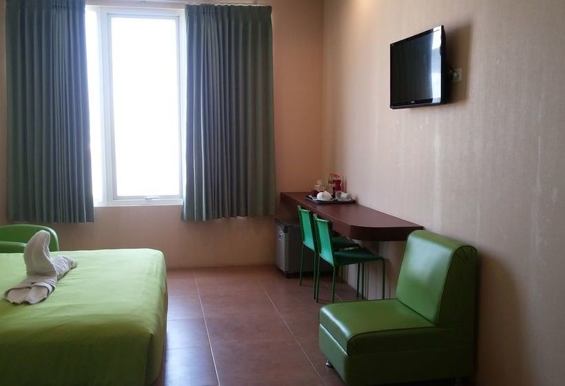 בית מלון כפרי Agung Makassar