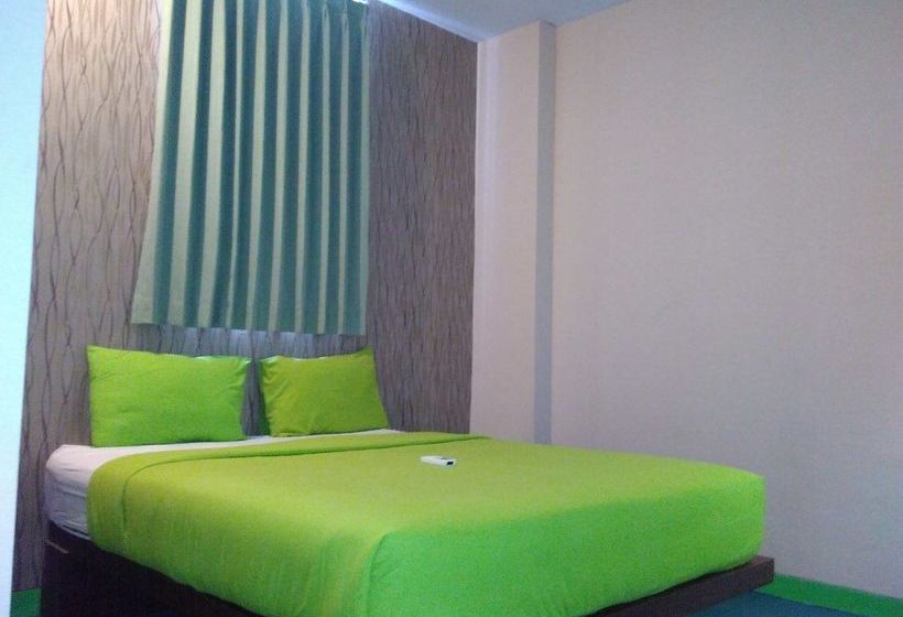 בית מלון כפרי Agung Makassar