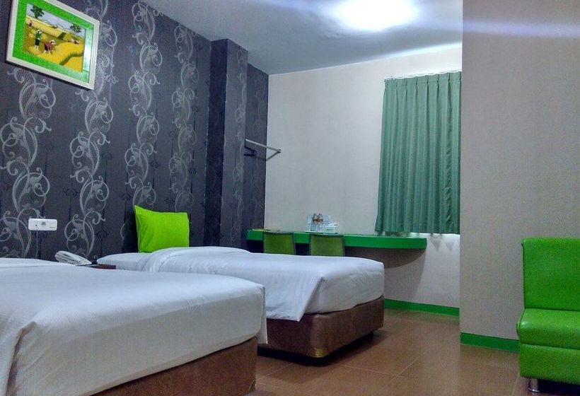 בית מלון כפרי Agung Makassar