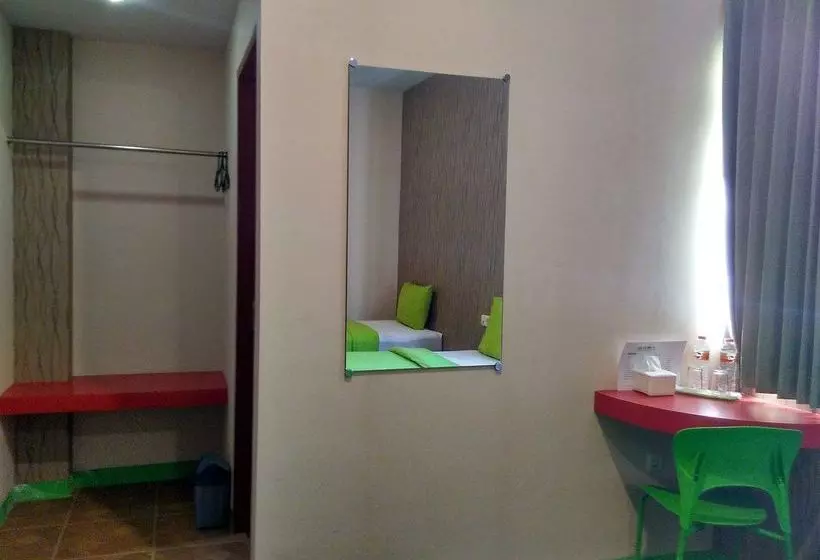 בית מלון כפרי Agung Makassar