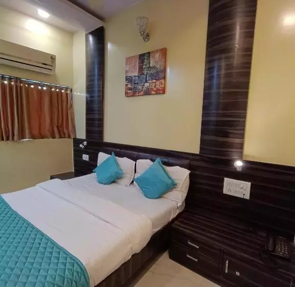 Hotel Amber Colaba