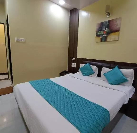 Hotel Amber Colaba