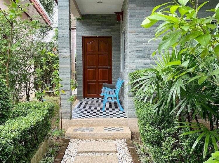 בית מלון כפרי Canal Resort