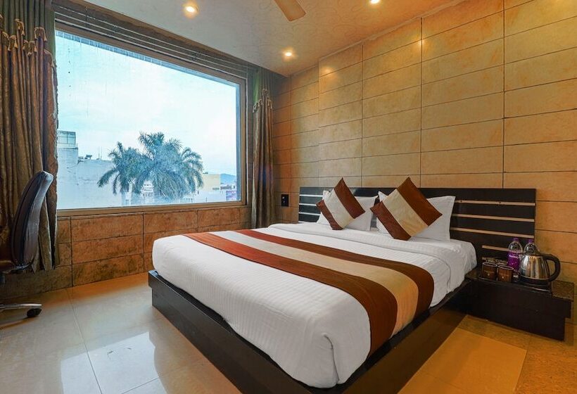 בית מלון כפרי Grand Shiva