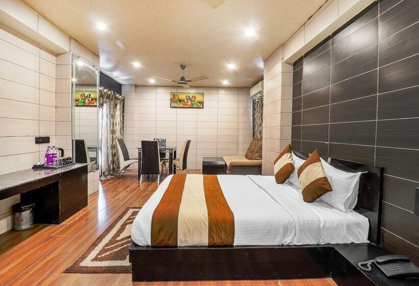 בית מלון כפרי Grand Shiva