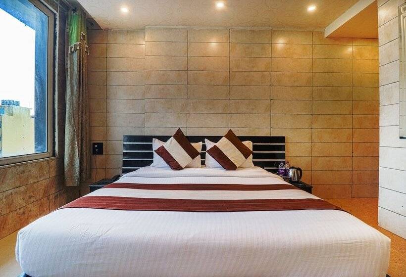 בית מלון כפרי Grand Shiva