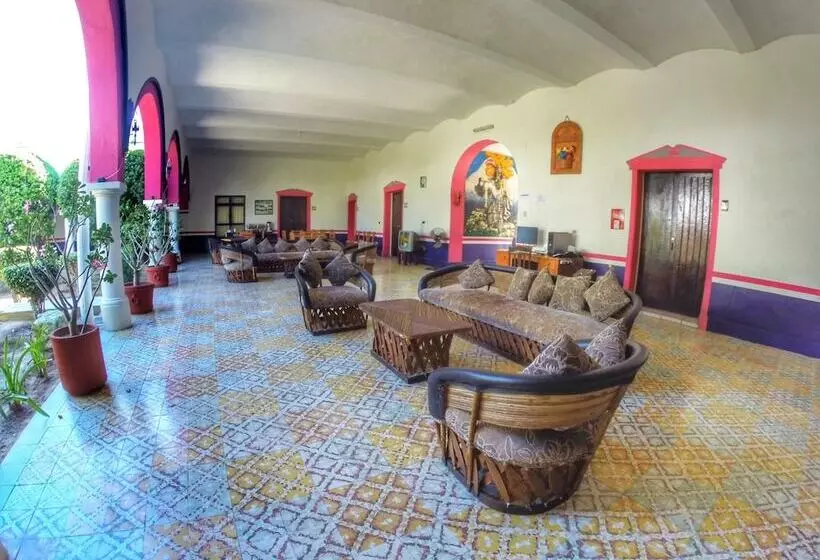 Отель Hacienda Santa Cruz Del Fuerte