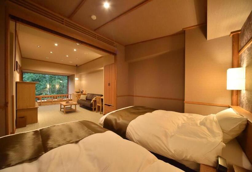 בית מלון כפרי La Vista Akangawa