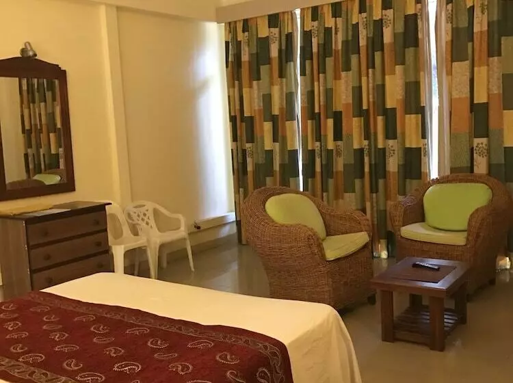 هتل La Résidence De Trou Aux Biches