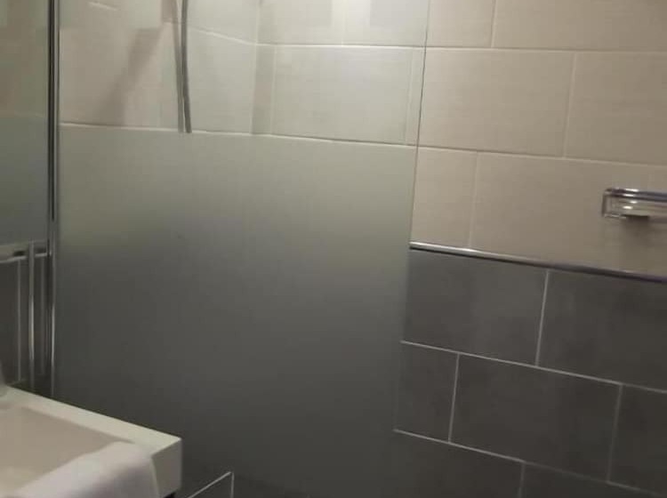 בית מלון כפרי Le Splendid