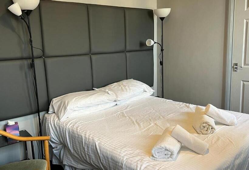 בית מלון כפרי Links Lets Room Only