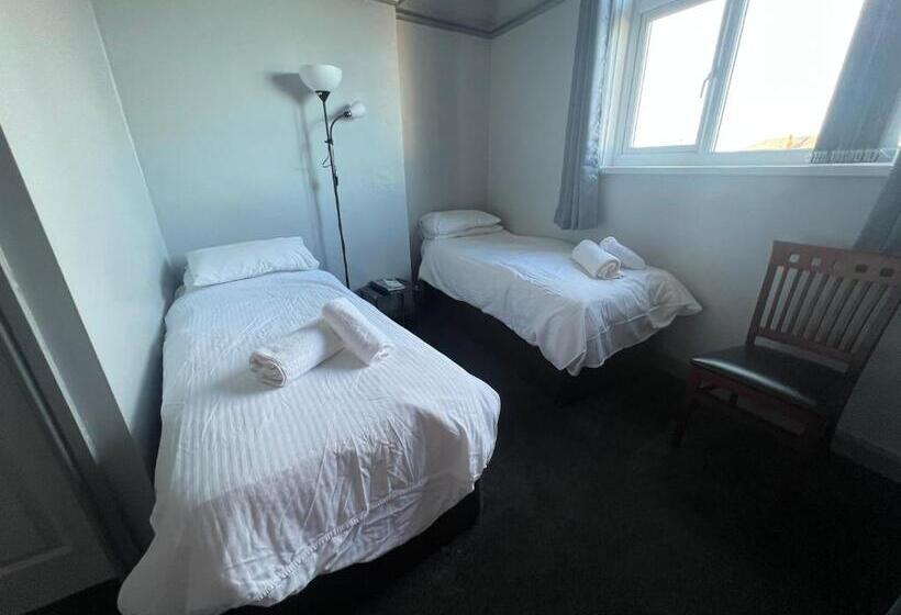 בית מלון כפרי Links Lets Room Only