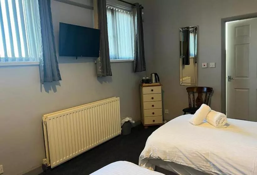 Hotel Links Lets Room Only