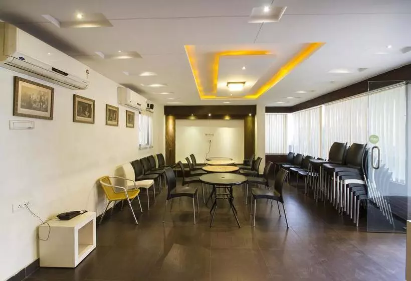 ホテル Oyo Rooms Gandhi Hospital Secunderabad