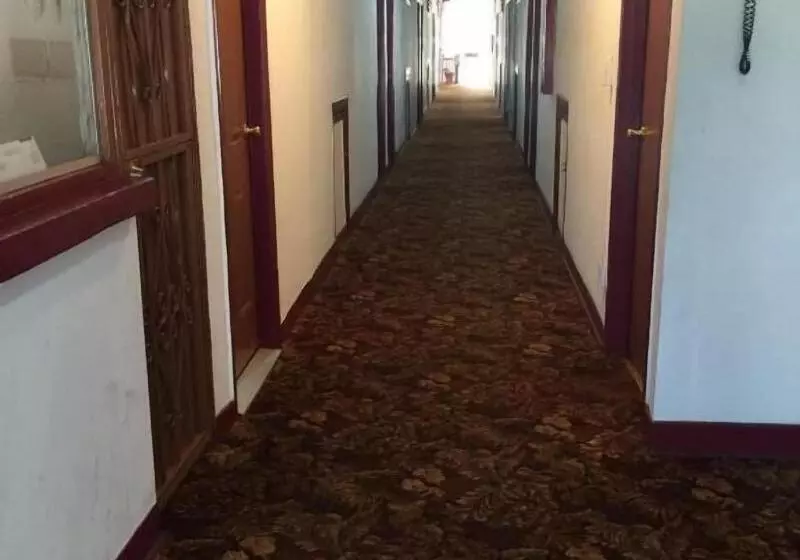 בית מלון כפרי Roxy