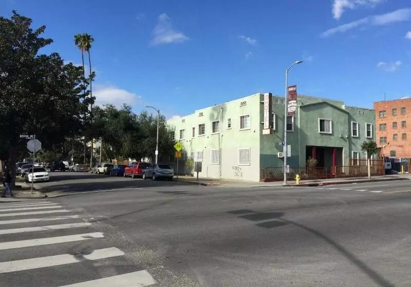 בית מלון כפרי Roxy