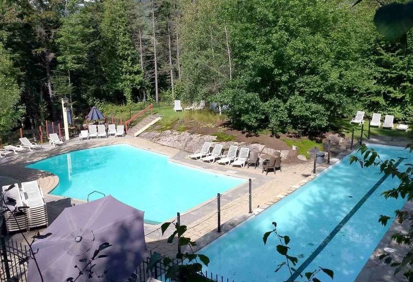 בית מלון כפרי Tremblant Les Eaux By Les Suites