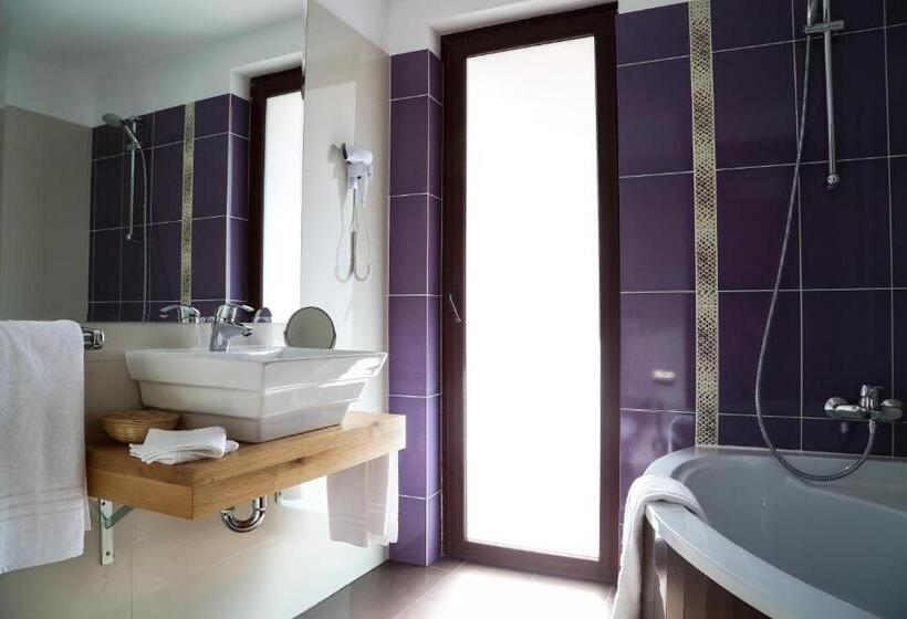 Пансион Paj Hotelul Retreat & Spa