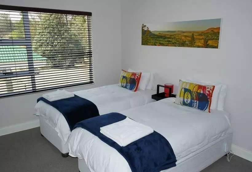 The Clarens Country House