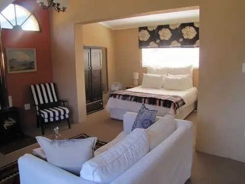 The Clarens Country House