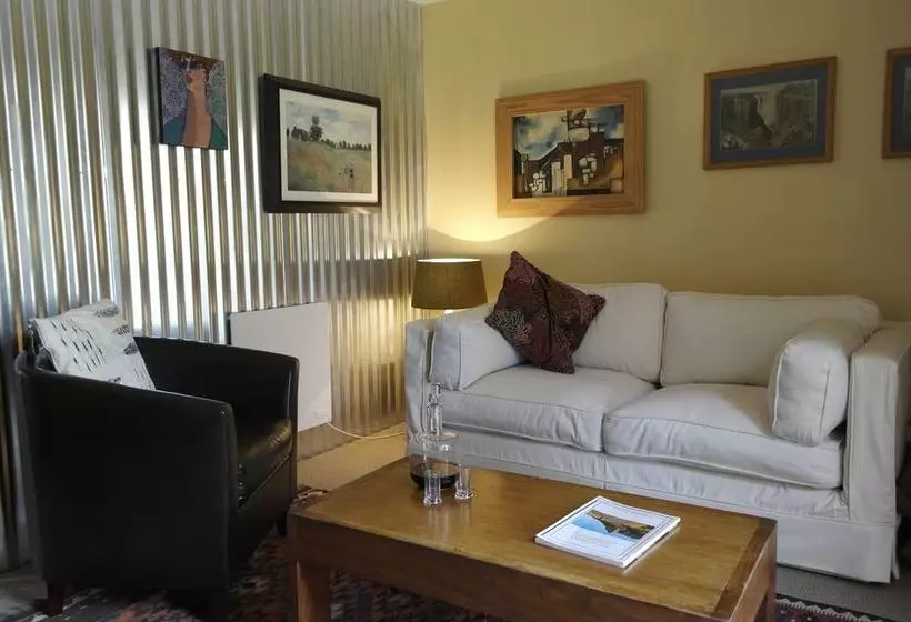 The Clarens Country House