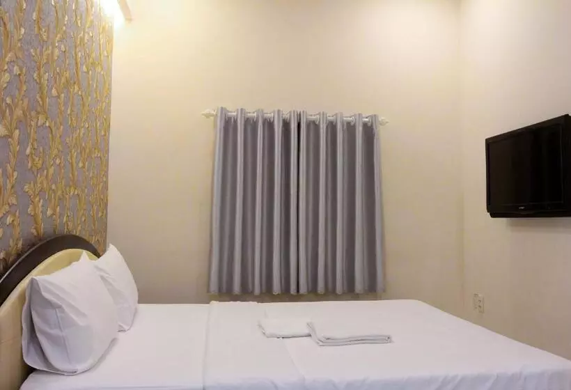 Violet Star Hotel And Spa