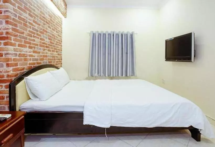 Violet Star Hotel And Spa