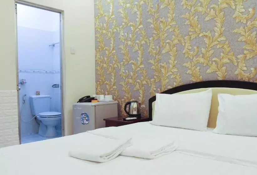 Violet Star Hotel And Spa