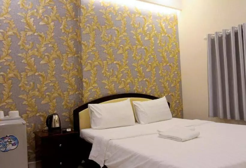 Violet Star Hotel And Spa