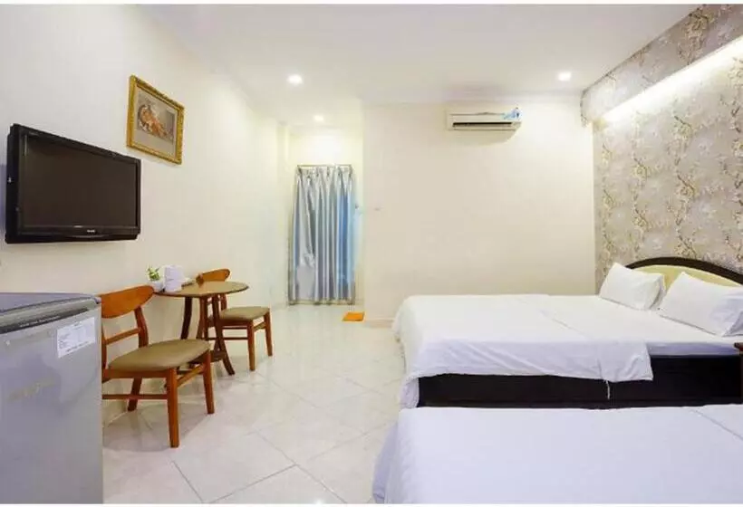 Violet Star Hotel And Spa