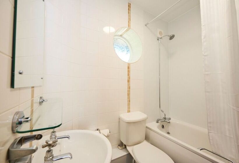 צימר Red Lion Parbold