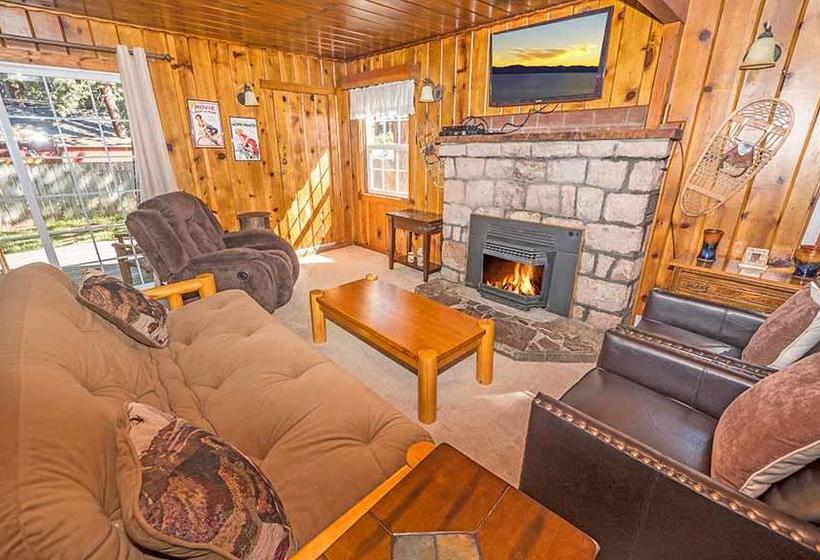 Knox Avenue Holiday Home 4