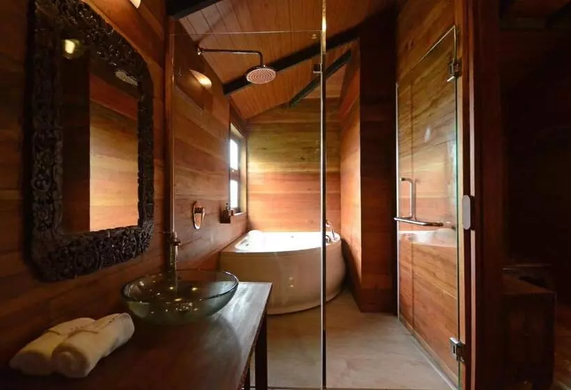 Ananta Thai Pool Villas Resort Phuket