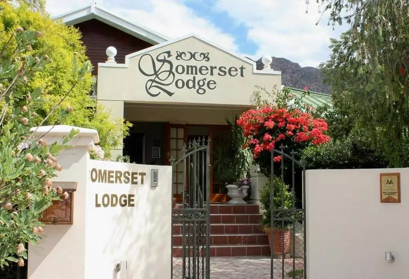 민박 Somerset Lodge