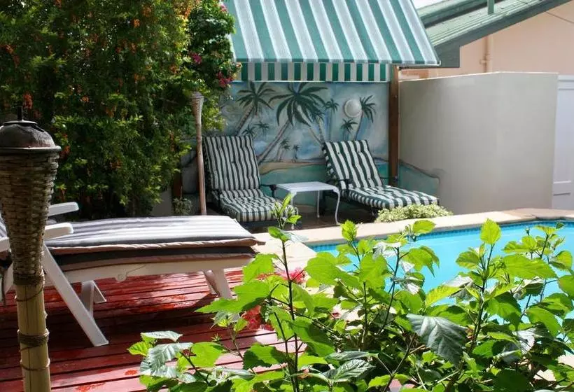 민박 Somerset Lodge