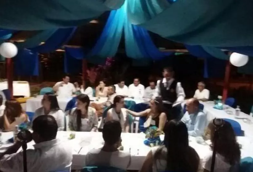 Finca Hotel La Rivera