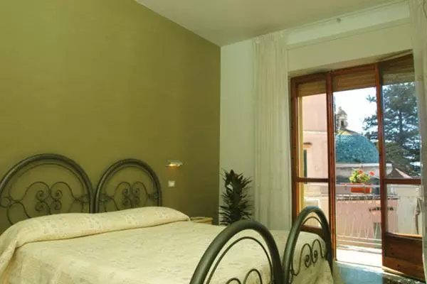 هتل B&b Vittoria