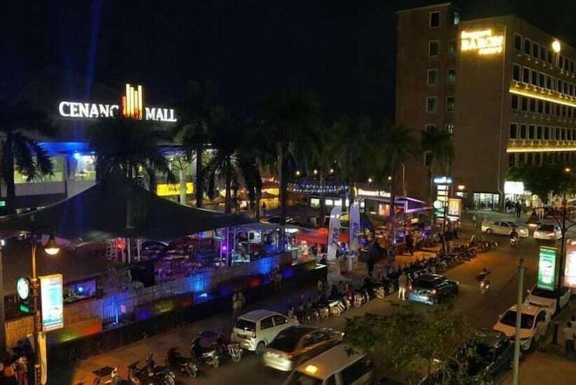 فندق Chenang Inn