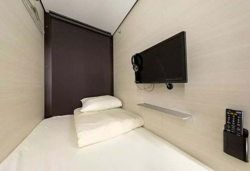 Capsule Hotel Cube Hiroshima