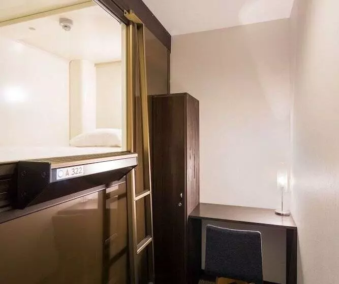 Capsule Hotel Cube Hiroshima