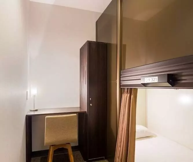 Capsule Hotel Cube Hiroshima