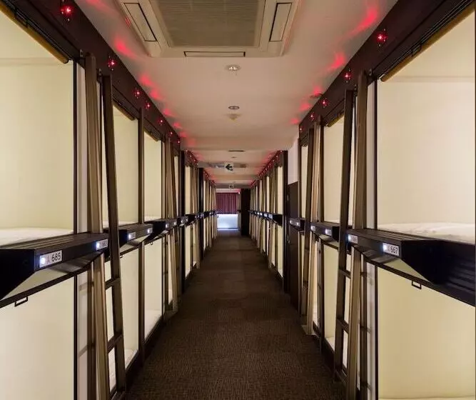 Capsule Hotel Cube Hiroshima