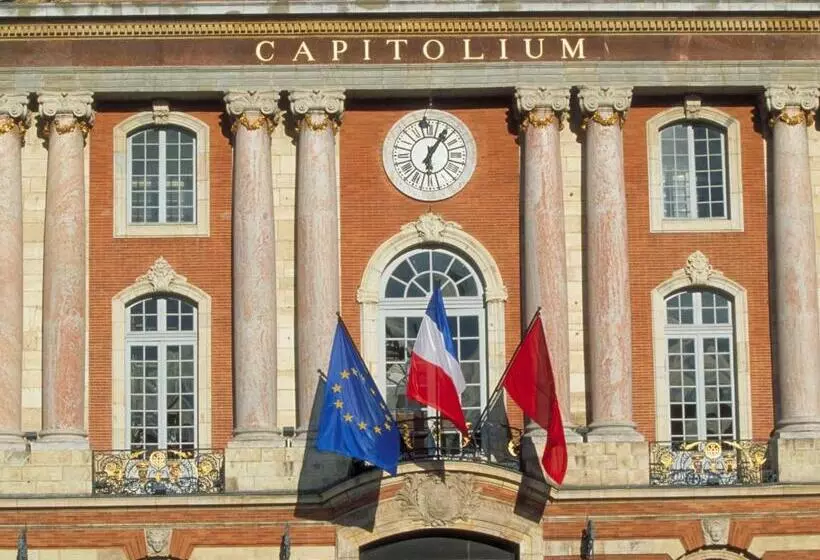 Отель F1 Toulouse Aeroport