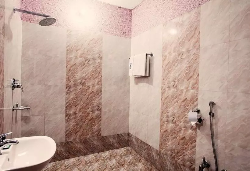 בית מלון כפרי Genx Sundaram Haldwani