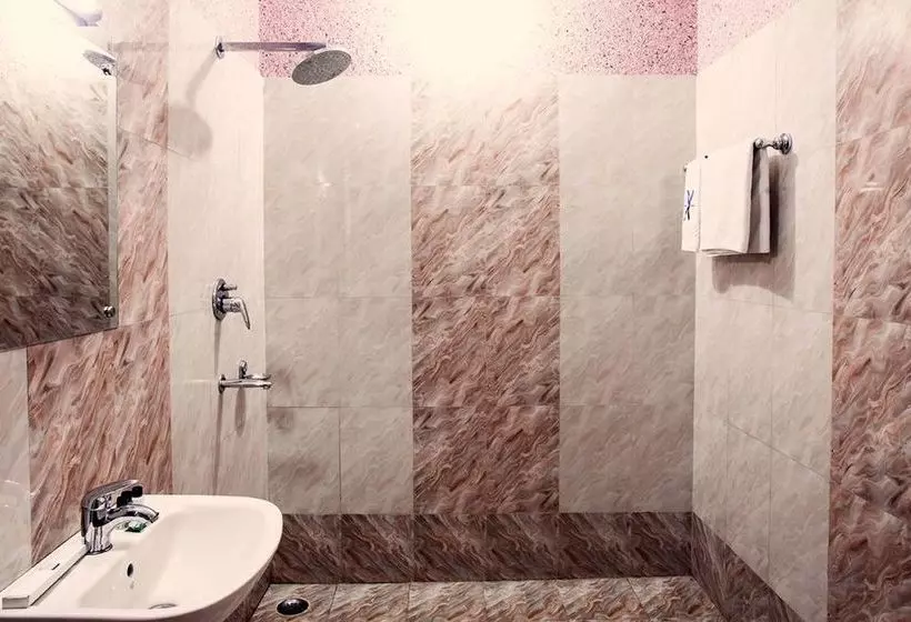 בית מלון כפרי Genx Sundaram Haldwani