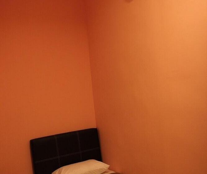 호텔 Guest Inn Muntri