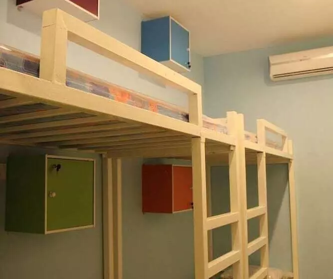 ホテル Guest Inn Muntri