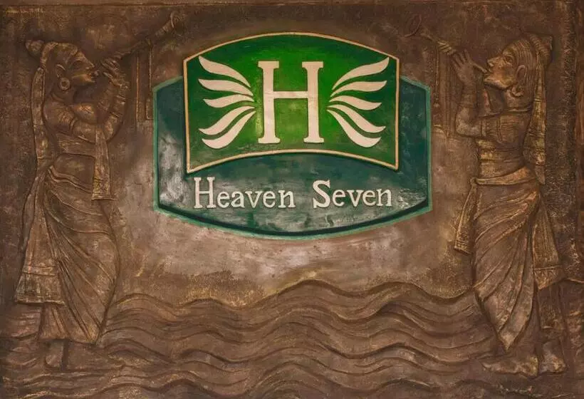 Hotel Heaven Seven Kandy