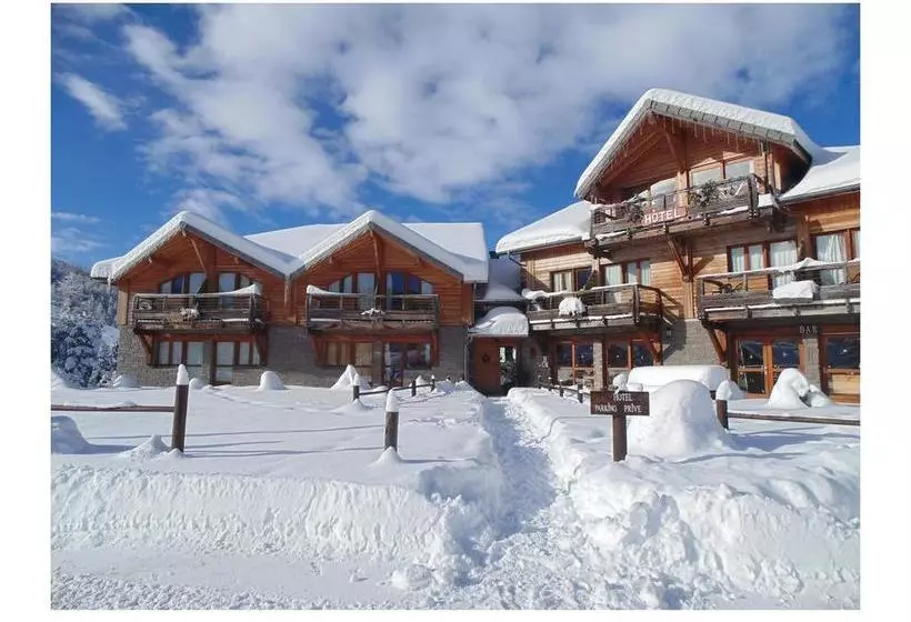 Sunweb Hotel Et Chalet De L  Ecrin Des Neiges