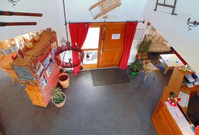 Sunweb Hotel Et Chalet De L  Ecrin Des Neiges